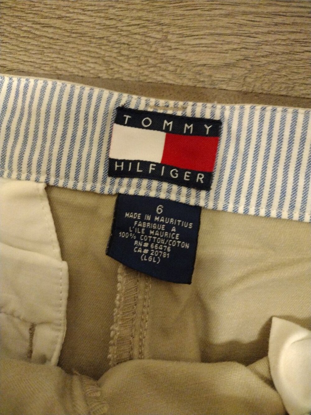 Vintage Tommy Hilfiger Women's Khaki Chino Pants Size 6